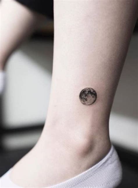 tatuajes para mujer de luna|More.